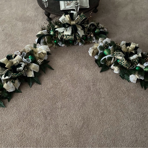 Elegant Three Piece Holiday Garland with Gold and Green Accents - Picture 6 of 7